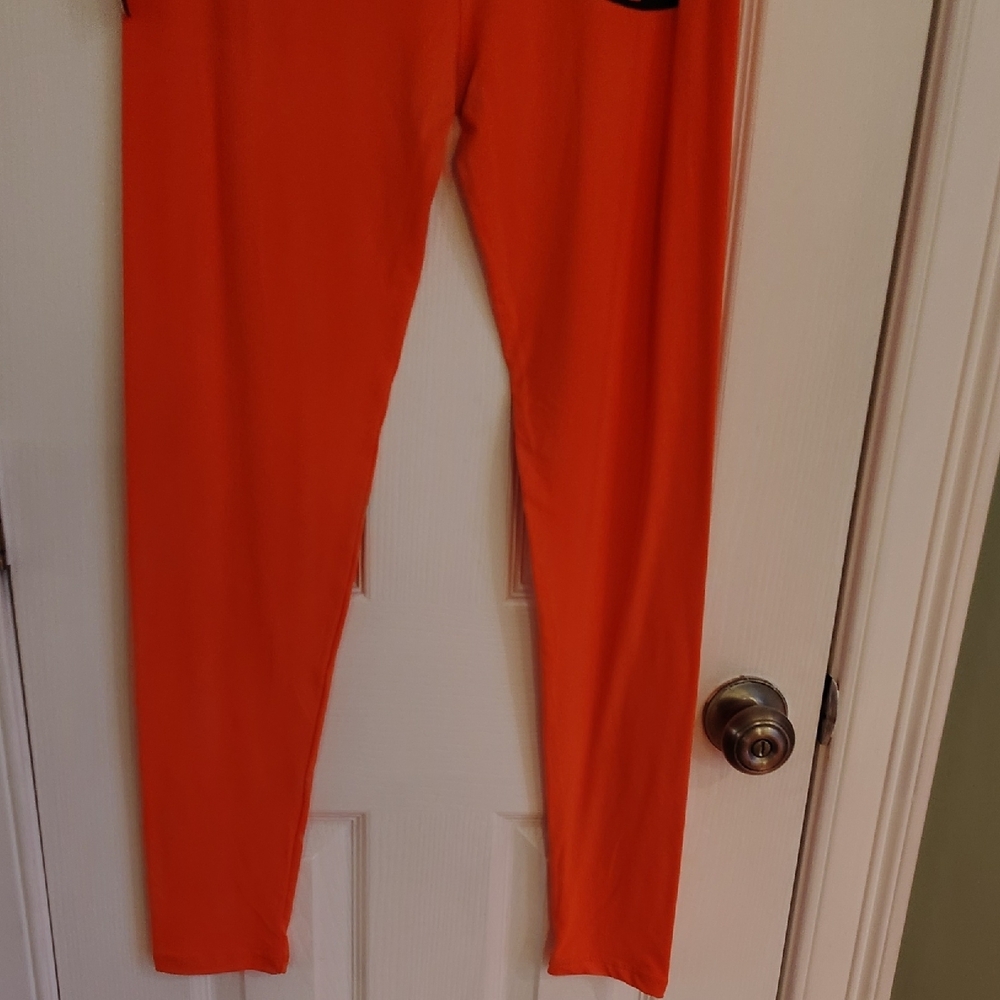 Vibrant Orange Women's Leggings - Picture 3 of 5